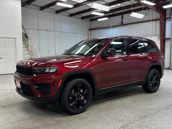 JEEP GRAND CHEROKEE 2023 1C4RJHAG4PC530866 image